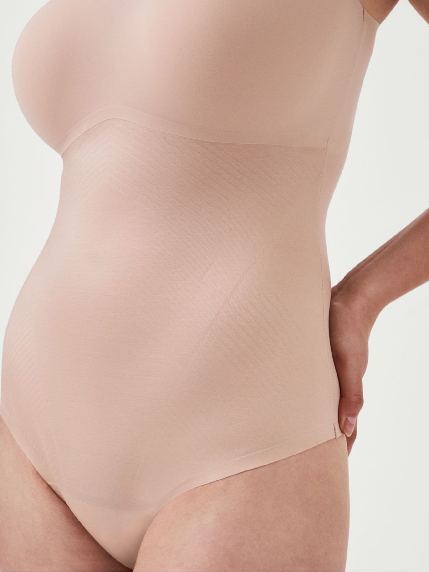 Licht beige - SPANXshape™ Invisible Tank Onderbroeken Bodysuit