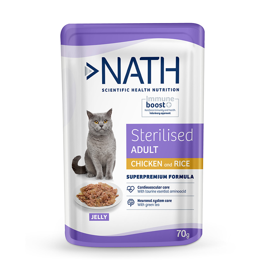 Sachê de frango esterilizado em gelatina Nath Adult para gatos.