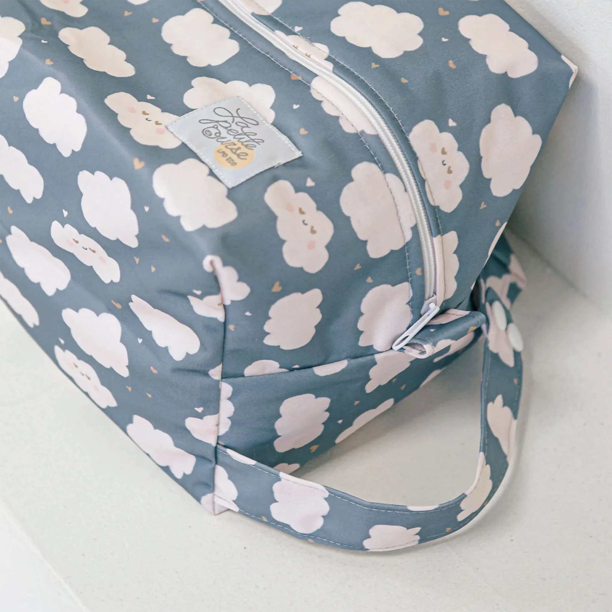 La Petite Ourse Sac de Rangement POD - Nuages