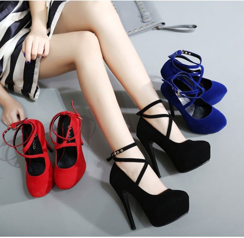 Niuna - Platform Criss Cross Enkelband Pumps