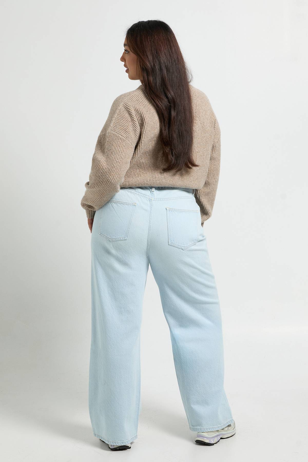 boohoo Jean Taille Haute Coupe Droite Plus Basics