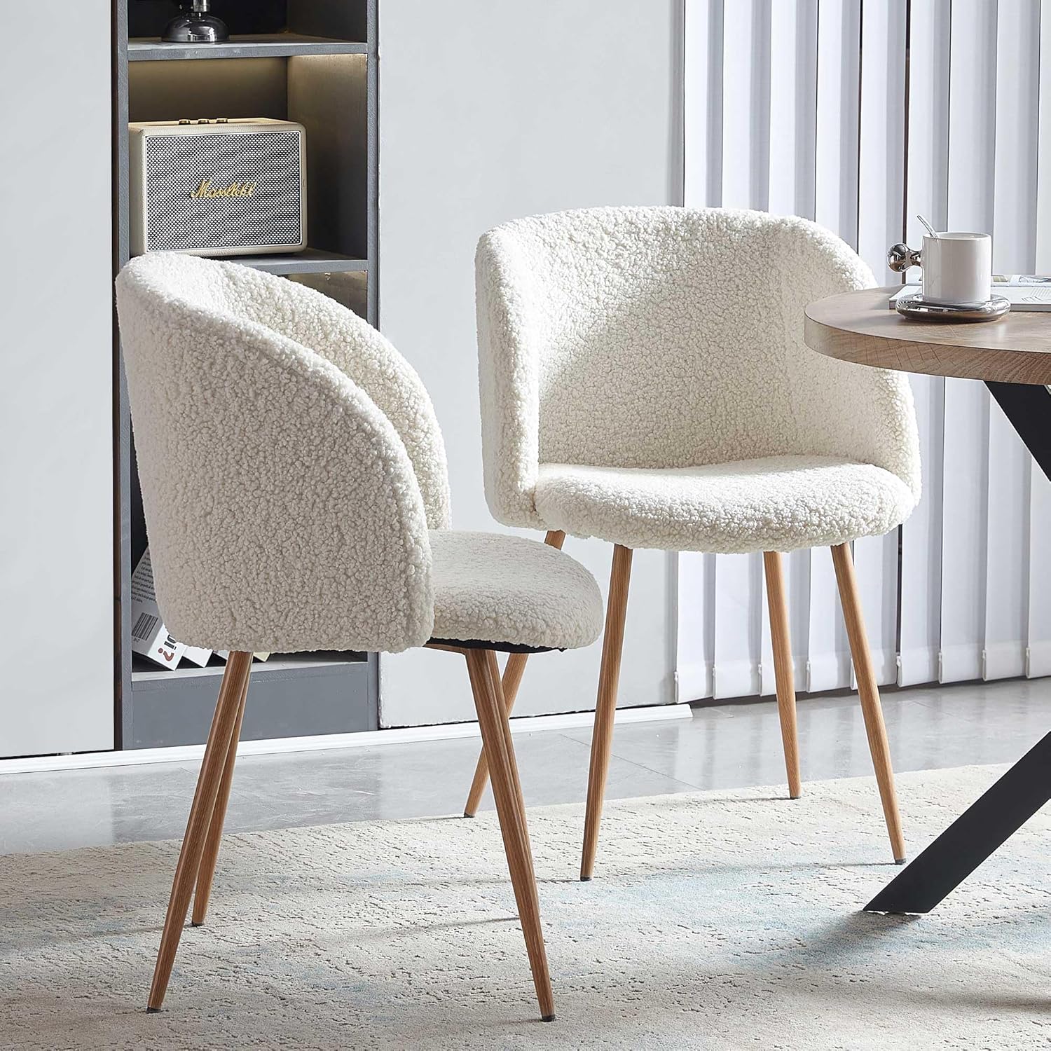 NORDICANA Esszimmerstühle 2er Set, Teddy Sessel, Schminktisch Stuhl, Küchenstühle, Wohnzimmerstuhl, Metallbeine mit Holzmaserungseffekt, Beige, für Wohnzimmer, Esstisch, Schminktisch