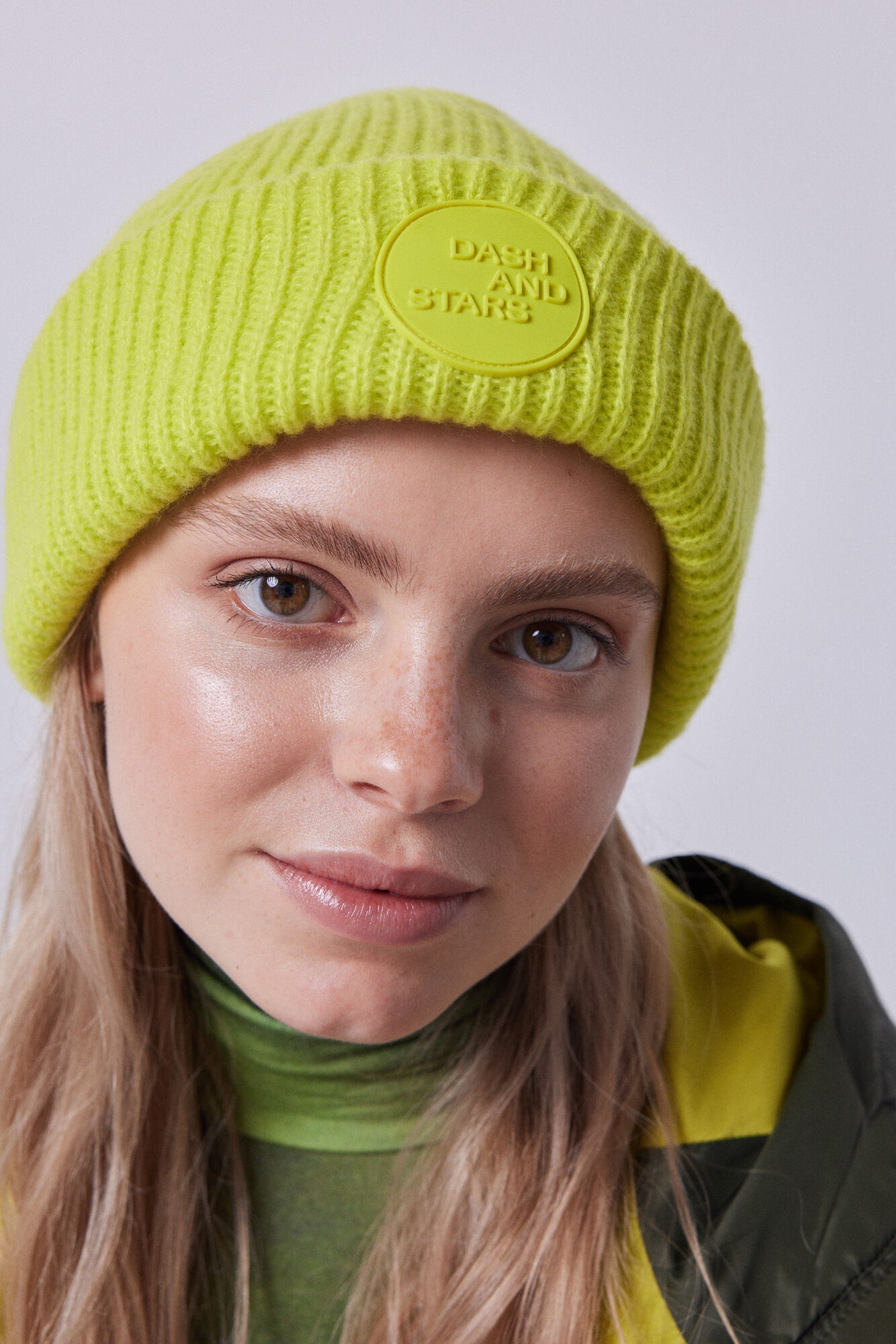 Gorro de malha com o logotipo da Pistachio