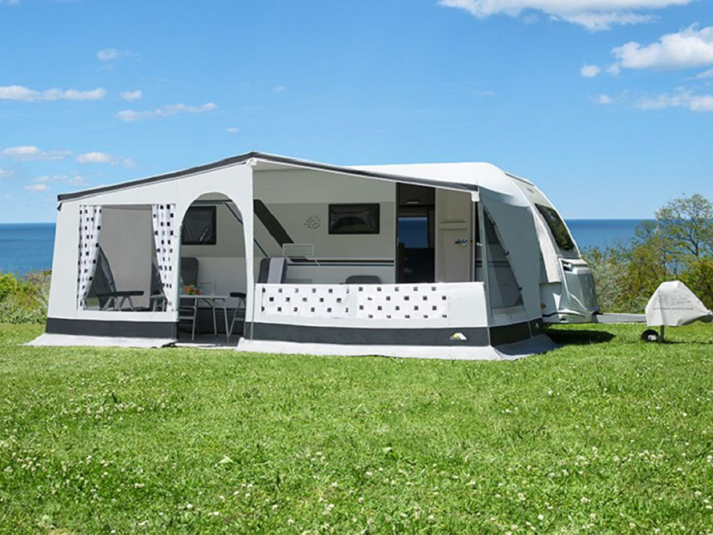 DWT Winner 240 Maat 12 (881-910) Caravan Voortent
