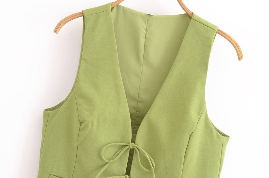 Avauntgardo - V-hals effen vest / Midi A-lijn rok met effen taille