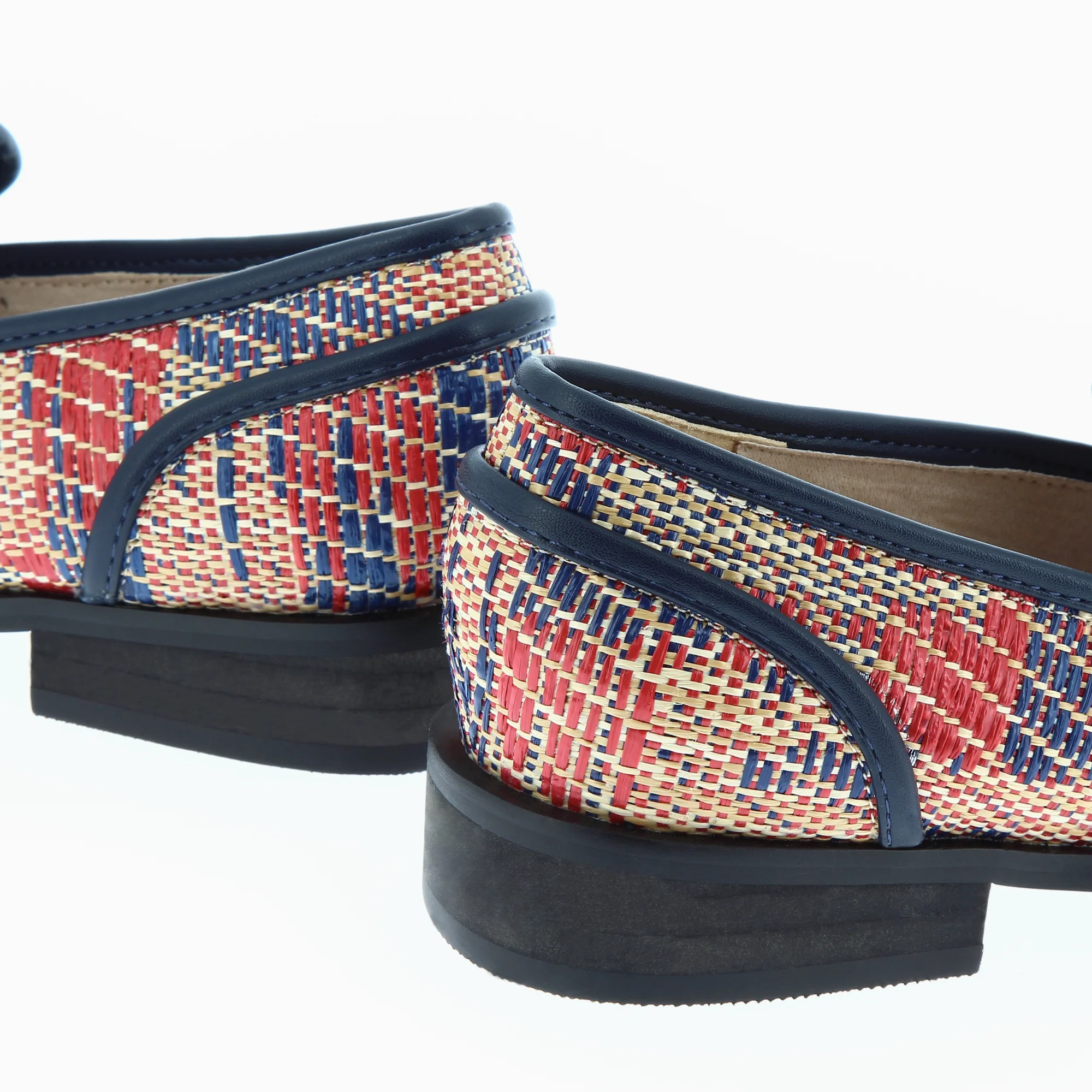 Mocassins, Derbies, Ballerines-Mocassins Barbara marine à chaîne mate
