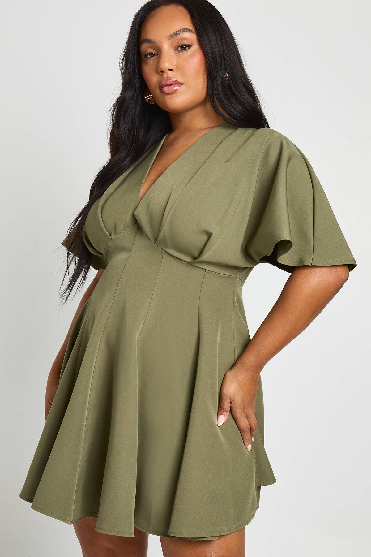 boohoo Robe patineuse à jupe plissée Plus