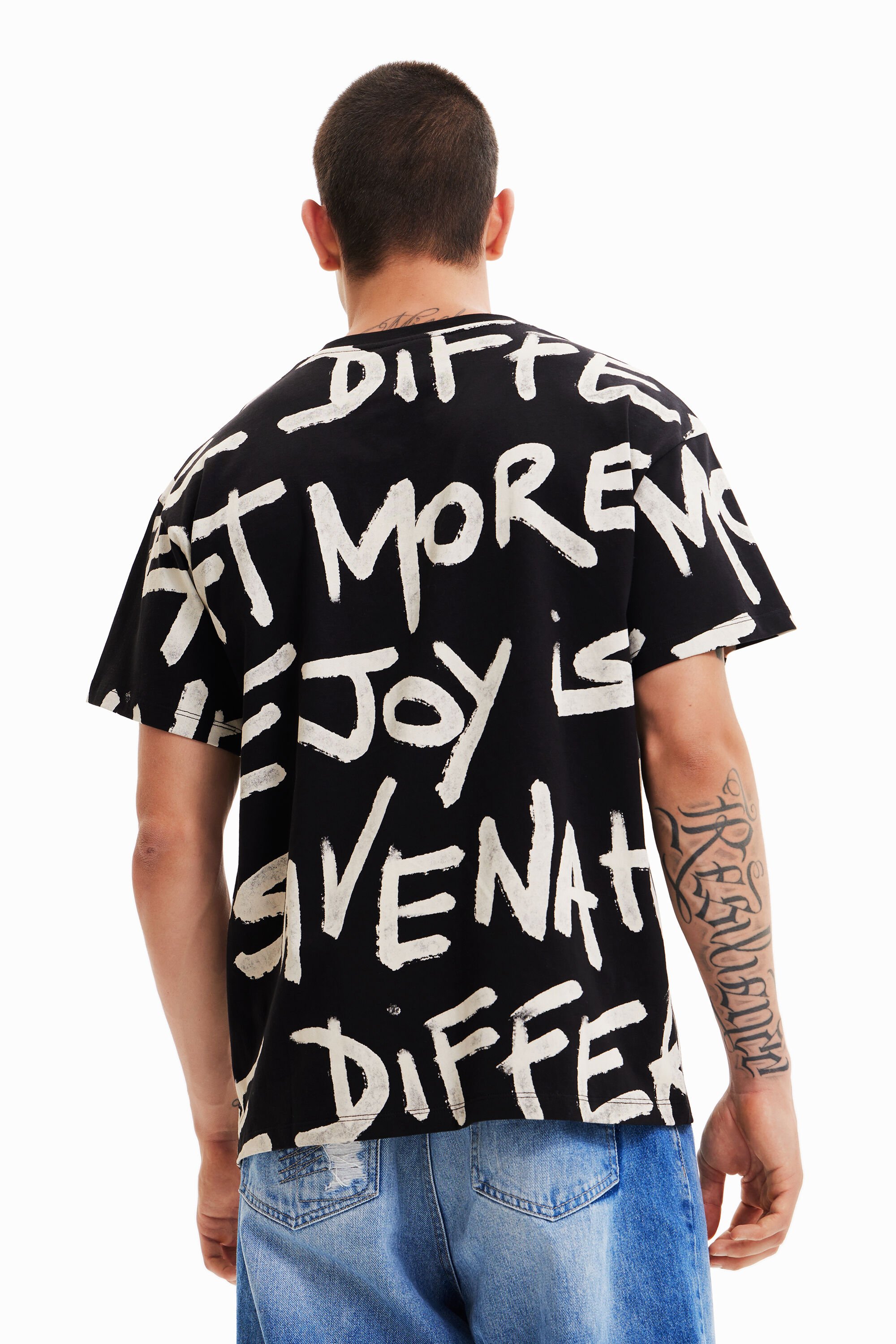 T-shirt oversize mots