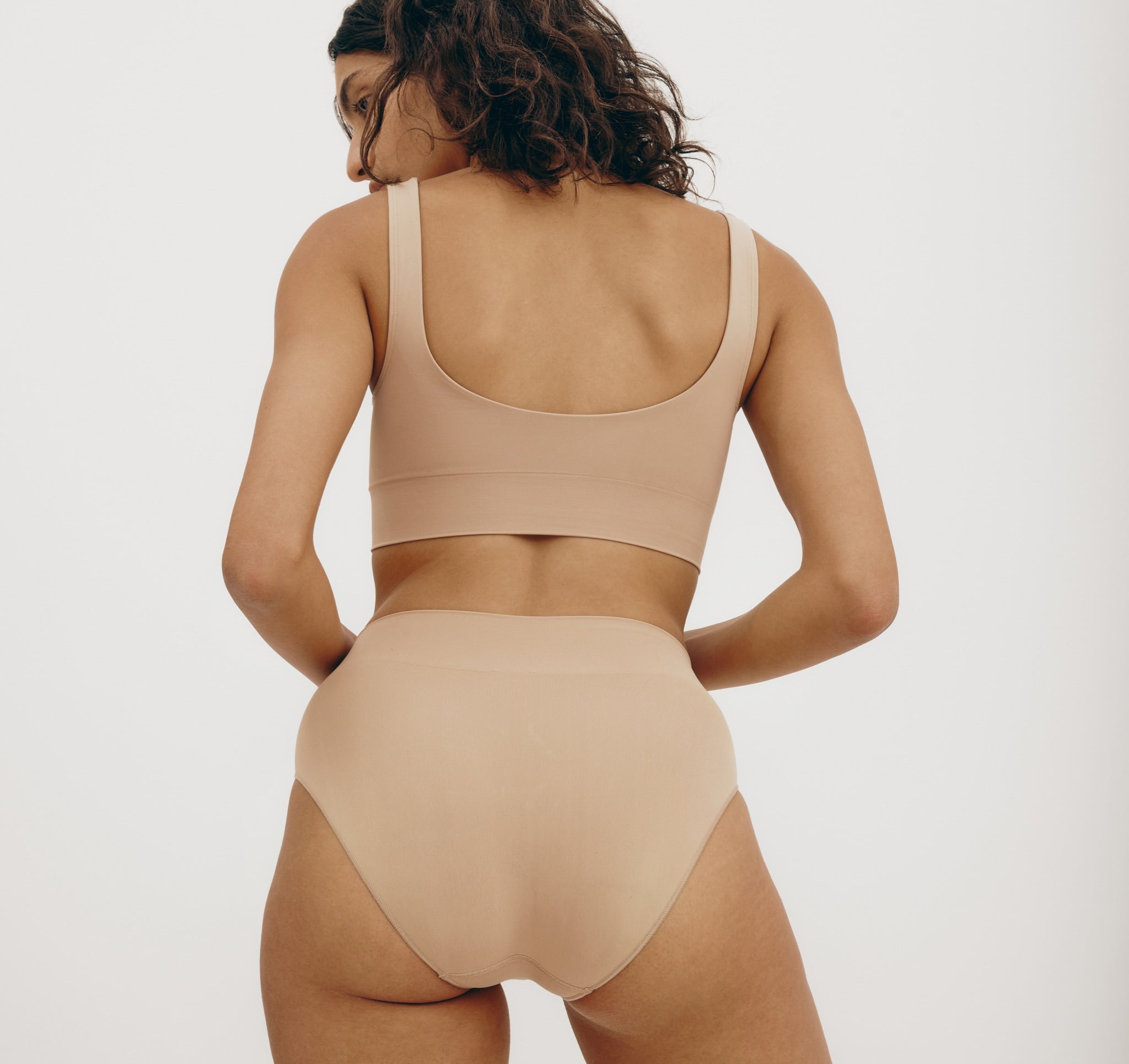 RECYCLED NYLON<br>Smooth Bralette