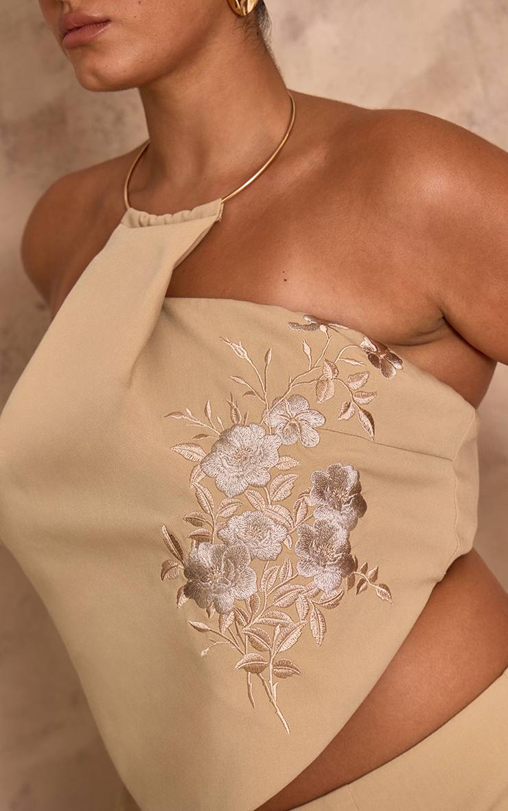 Gris Pierre Plt Label Plus Haut Co-ord Tissé Brodé À Détail Plissé Et Finitions Dorées