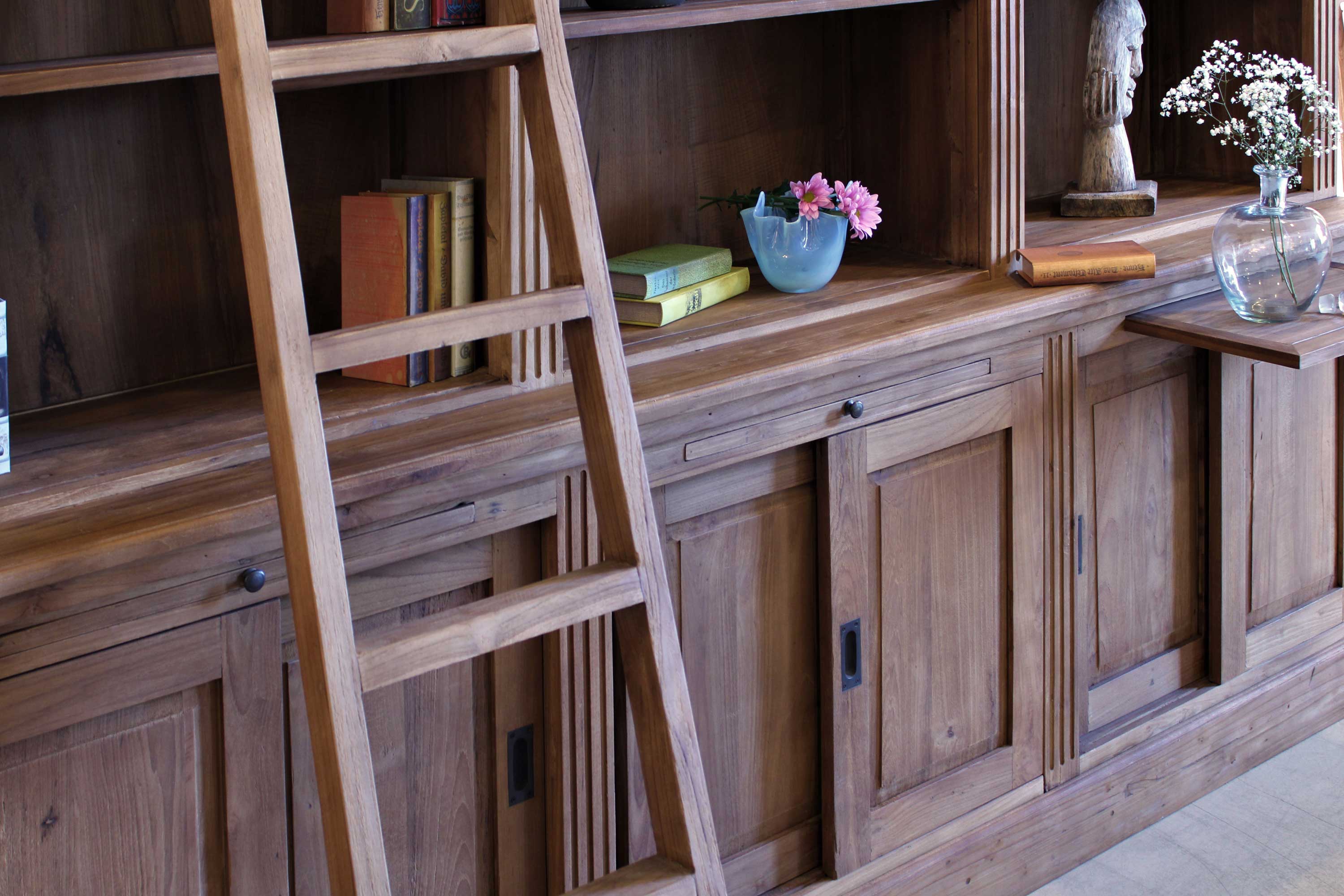 Bücherwand aus recyceltem Teak, natur, B 255 cm, H 250, T 52 cm von fischer's lagerhaus