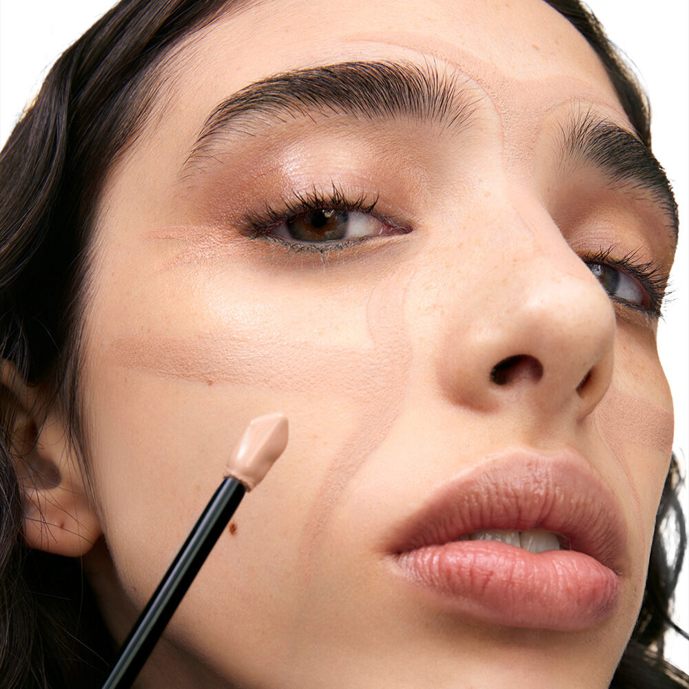ALL HOURS CONCEALER  ANTI-CERNES MAT - MC2