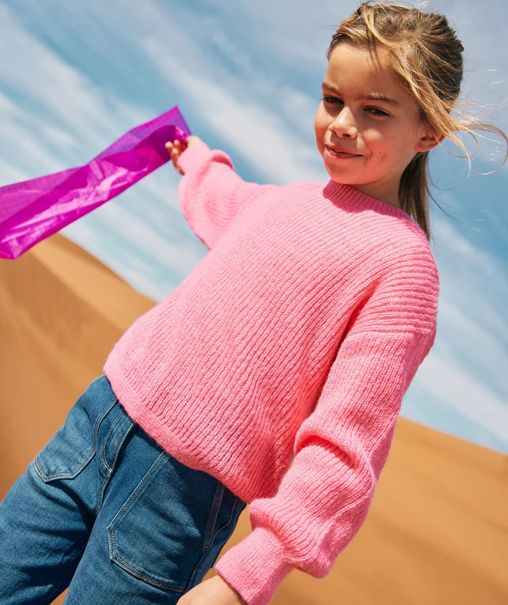 PULL LARGE FILLE EN TRICOT ROSE À MANCHES LONGUES