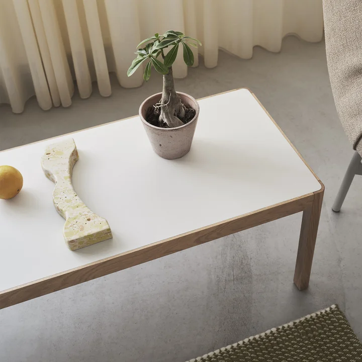 Muuto - Workshop Couchtisch 120 x 43 cm, Linoleum grau