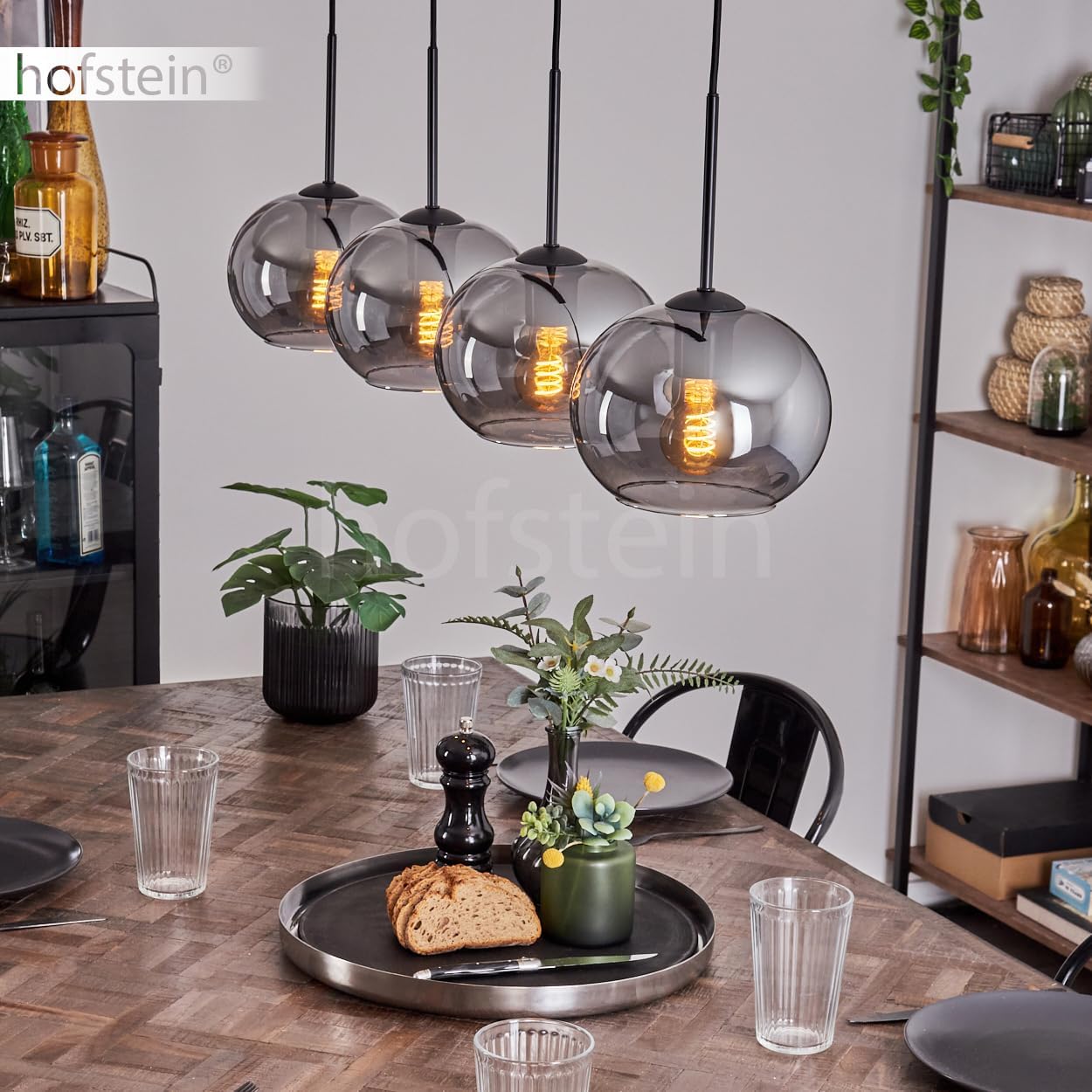 Hängeleuchte Apedo, Hängelampe aus Metall/Glas in Schwarz/Rauchfarben, Leuchte im Vintage/Retro Design mit Schirmen aus Glas (Ø 20 cm), Höhe max. 147,5 cm, 4 x E27, ohne Leuchtmittel