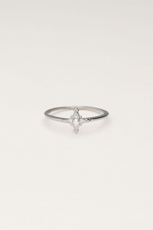 Minimalistische ring met parel