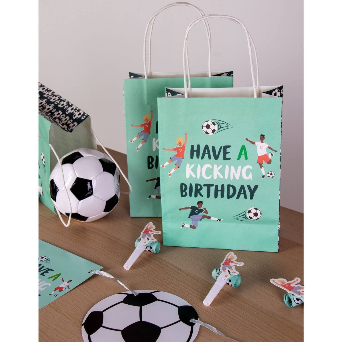 Voetbal Uitdeeltasjes 27cm 6st
