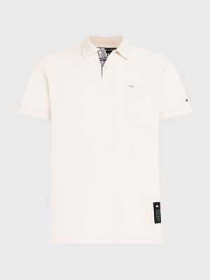 Polo Archive com bolso de patch