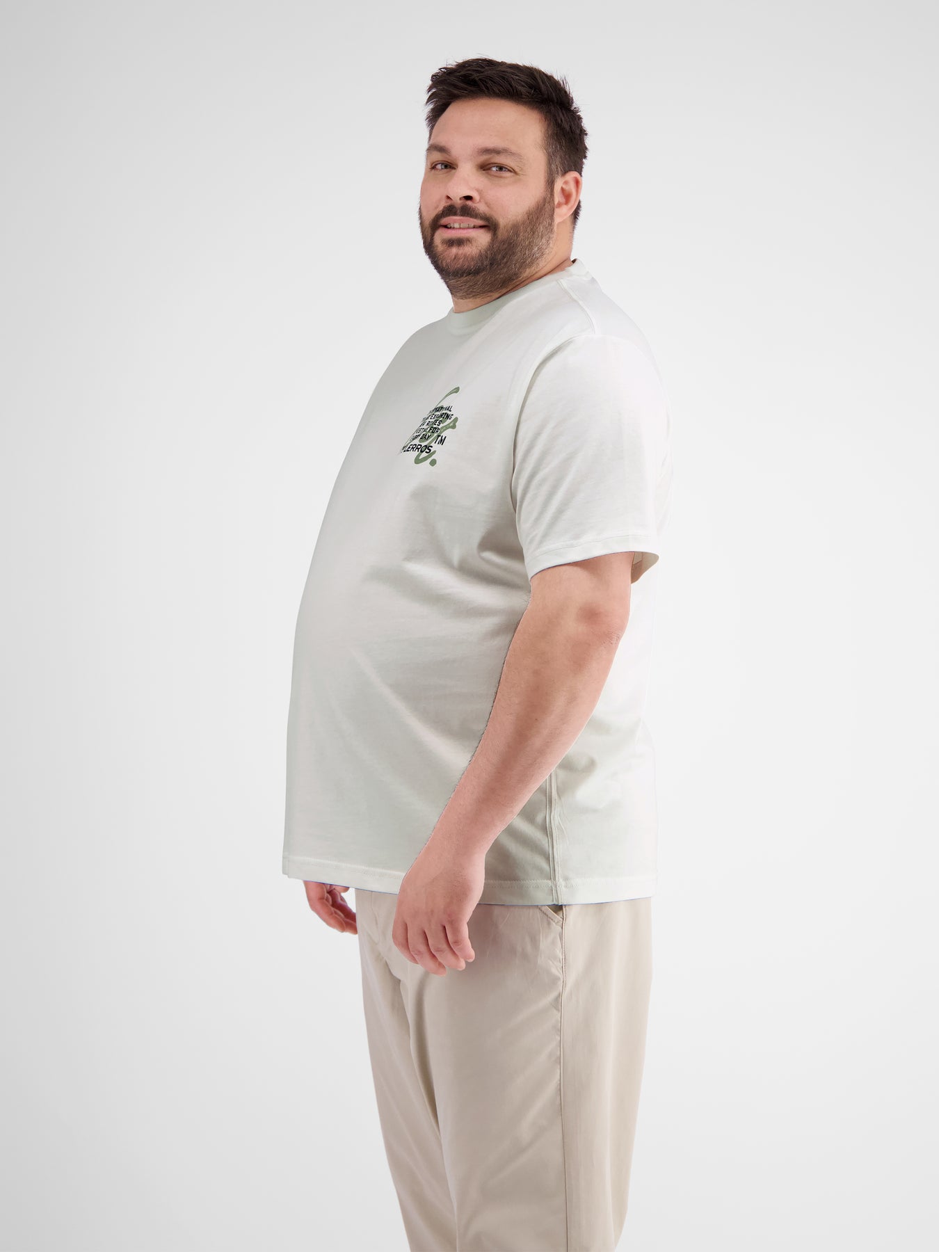 T-Shirt mit Brustprint in Großen Größen