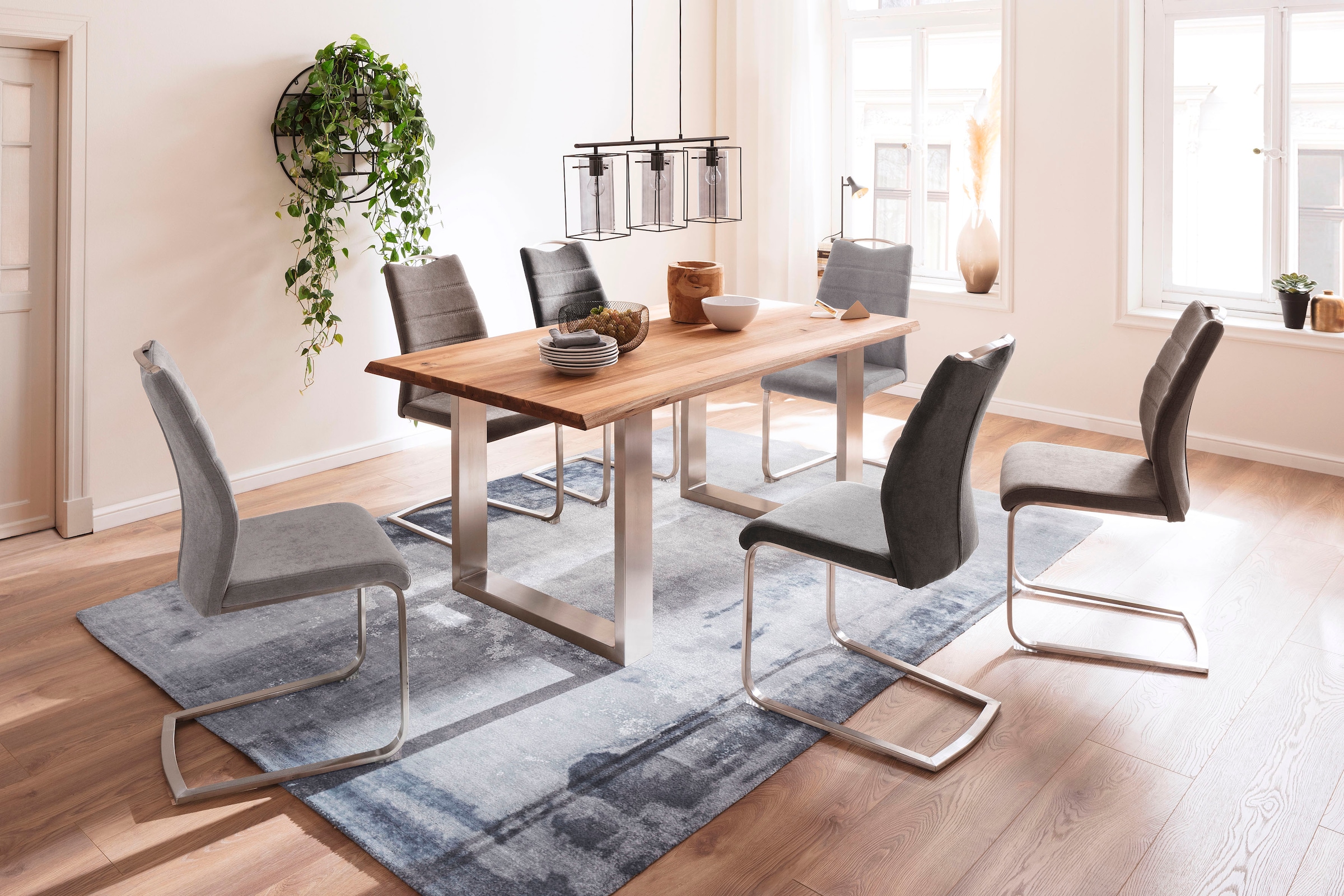 MCA furniture Esstisch »Greta« Esstisch Massivholz mit Baumkante oder grader Kante