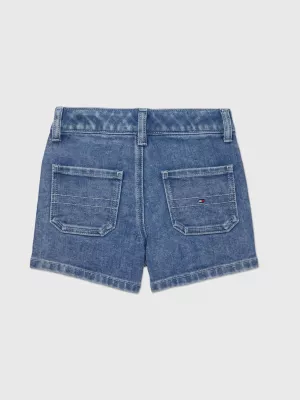 Shorts jeans adaptáveis com modelagem namorada