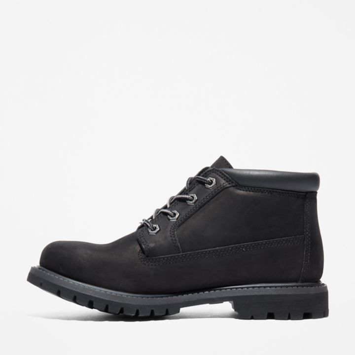 Bota Chukka impermeável e quente Nellie para mulheres, na cor preta.