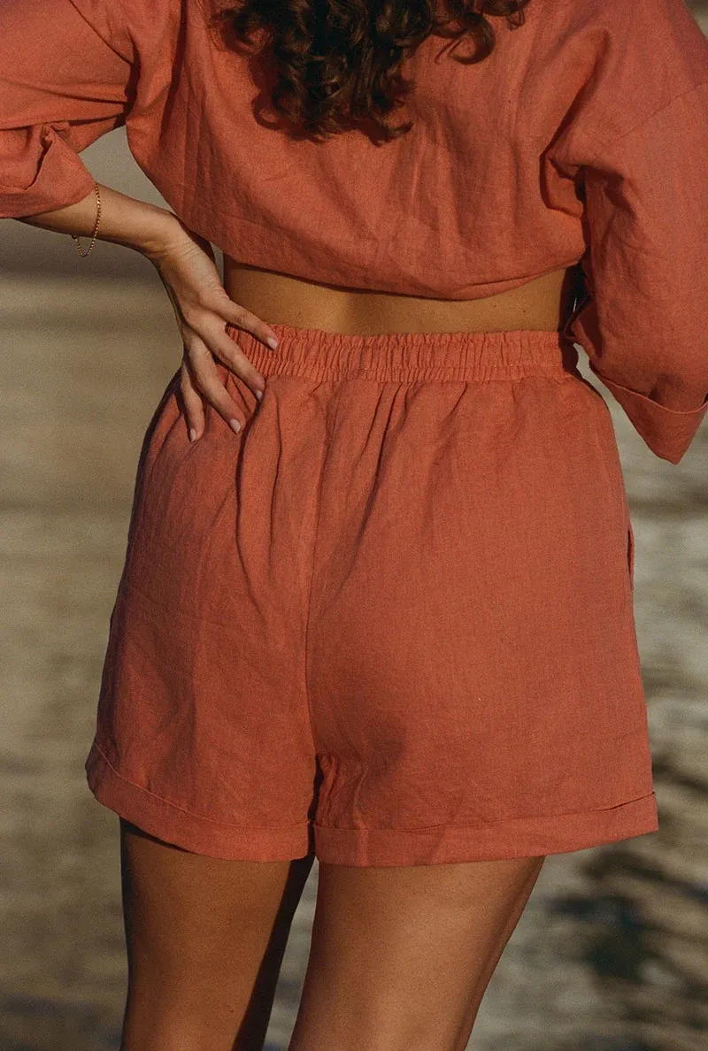 Short Edith Nénés
