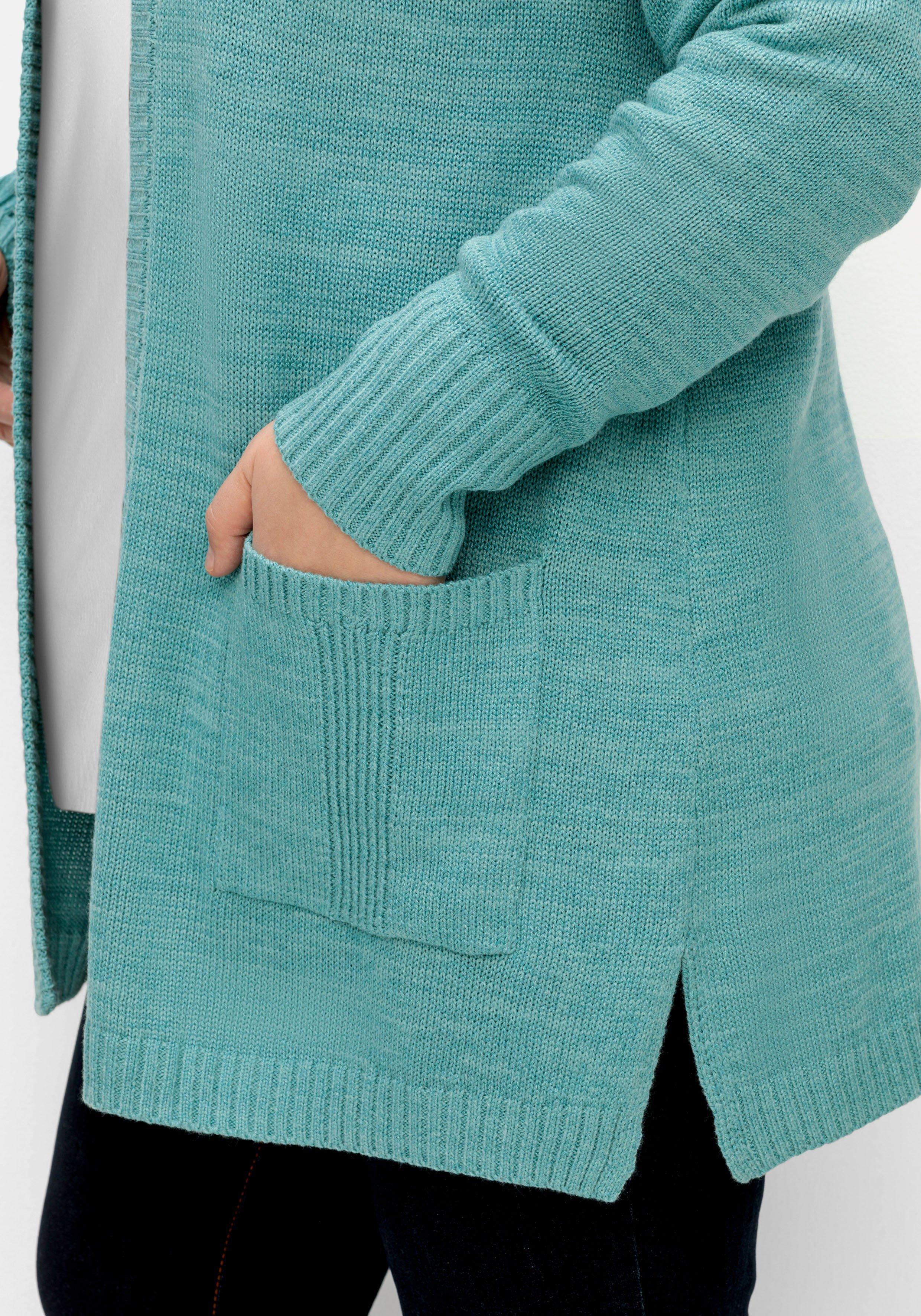 Kapuzenstrickjacke mit Wolle und Kaschmir
