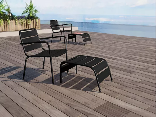 Fauteuil bas de jardin empilable + repose pied en métal - Noir - MIRMANDE de MYLIA