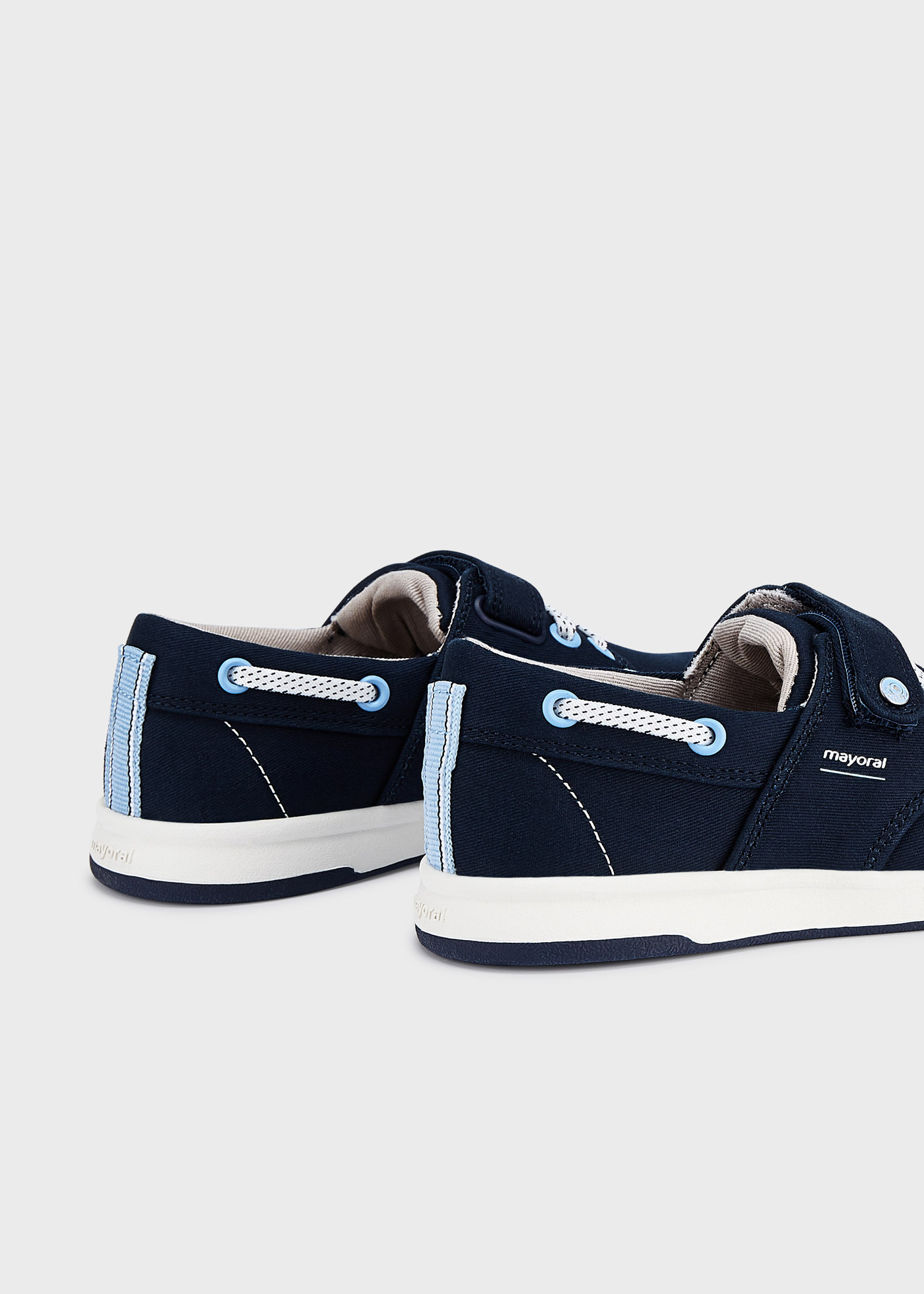 Estilo náutico com fecho de velcro para meninos