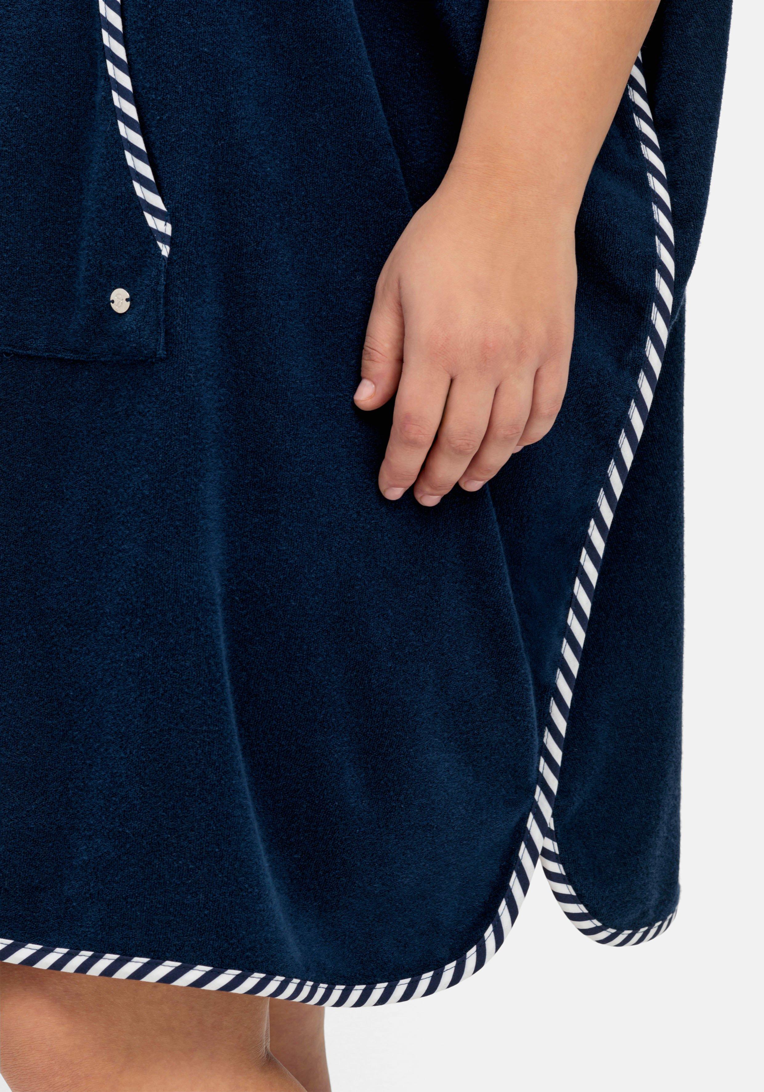 Bade-Poncho mit Kapuze, aus Frottee