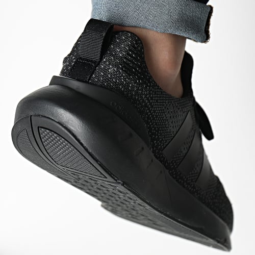 Baskets Swift Run 22 GZ3500 Core Black Grey Five
