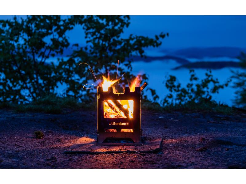Fennek Grill Campingkocher Hobo Premium, Titan Multifunktionaler Kocher und Grill