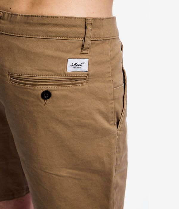 REELL Flex Chino Shorts (dark sand)