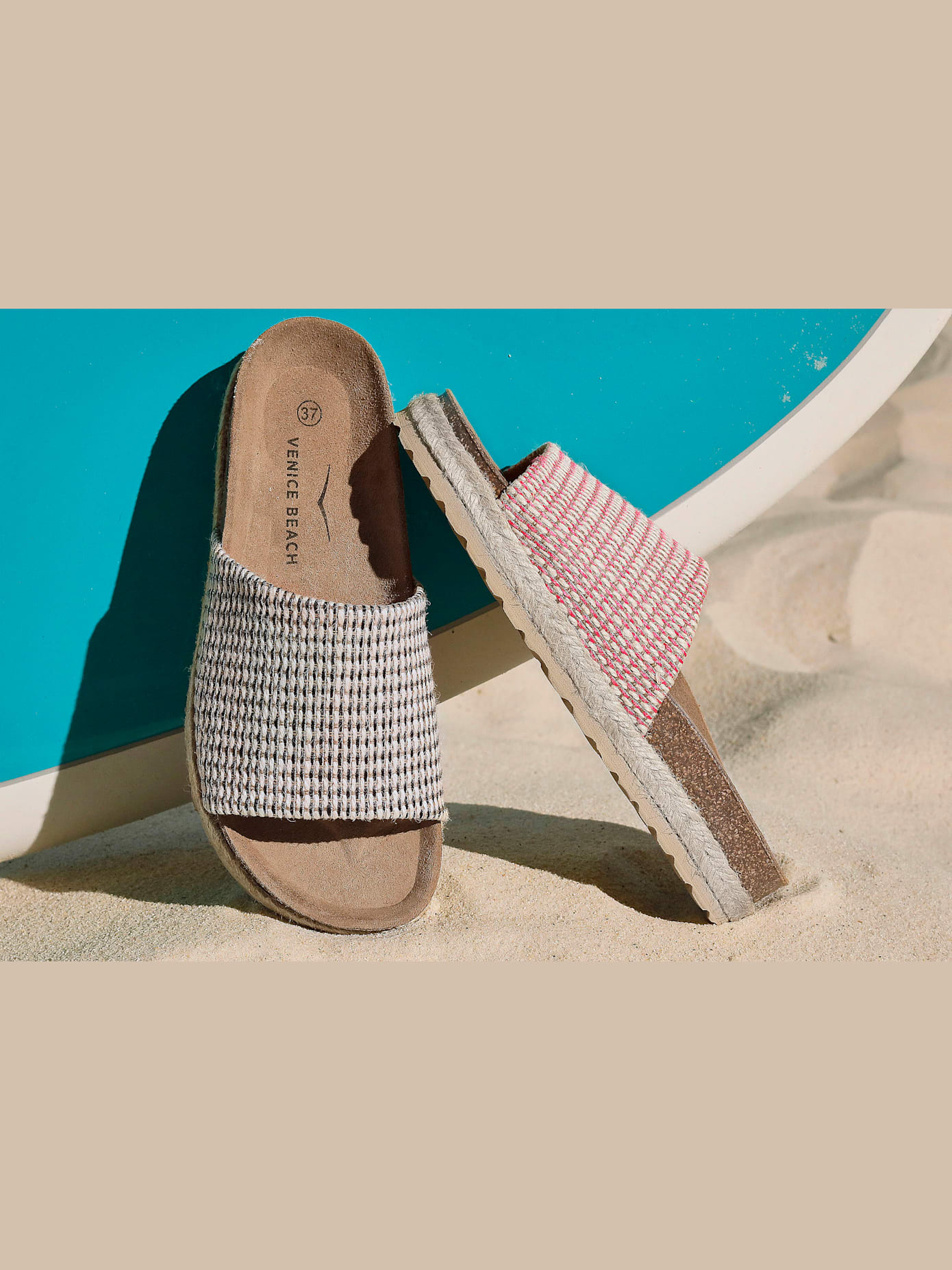 Mules tendance avec détails en raphia