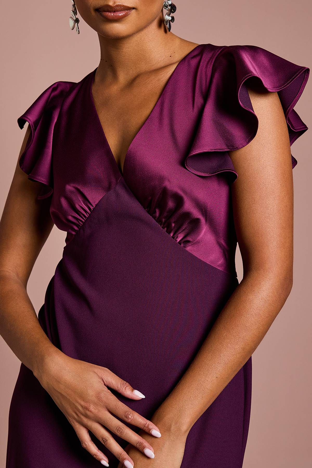 Coast Robe de Demoiselle d'Honneur Maxi Coast Honoured Petite Col V Manches Courtes Angel en Satin