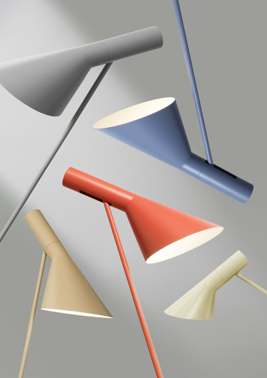 Louis Poulsen AJ bureaulamp V3 White