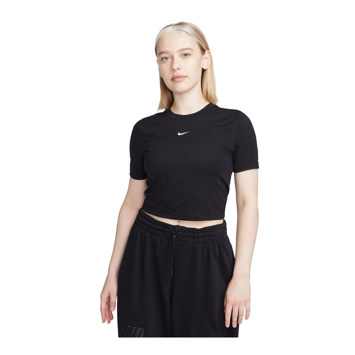 Nike  Sportswear Essential