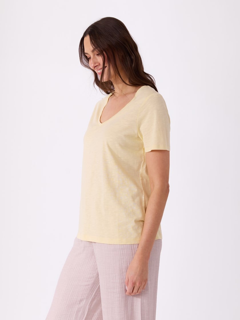 Ava v-hals t-skjorte Double Cream