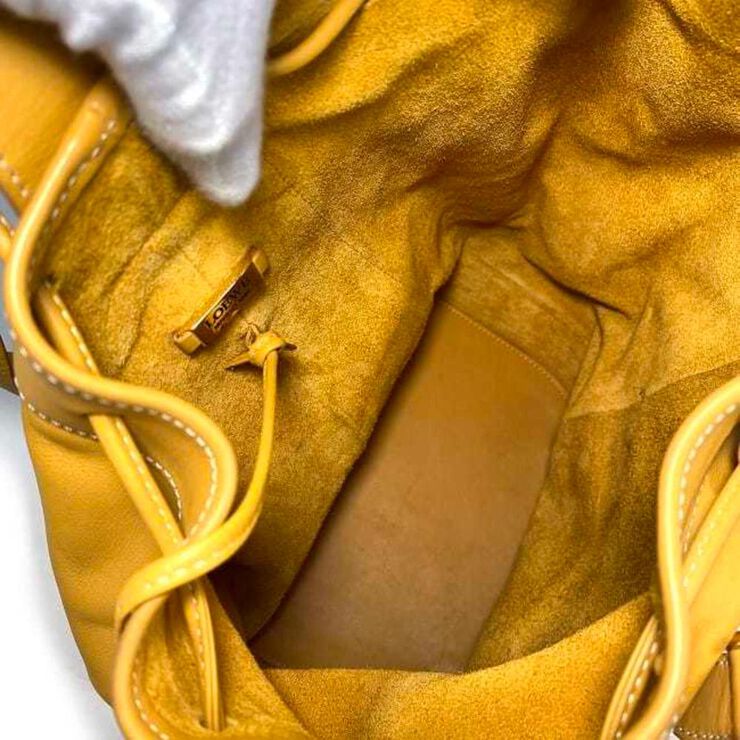Loewe Vintage Loewe Shoulder Bag Beige