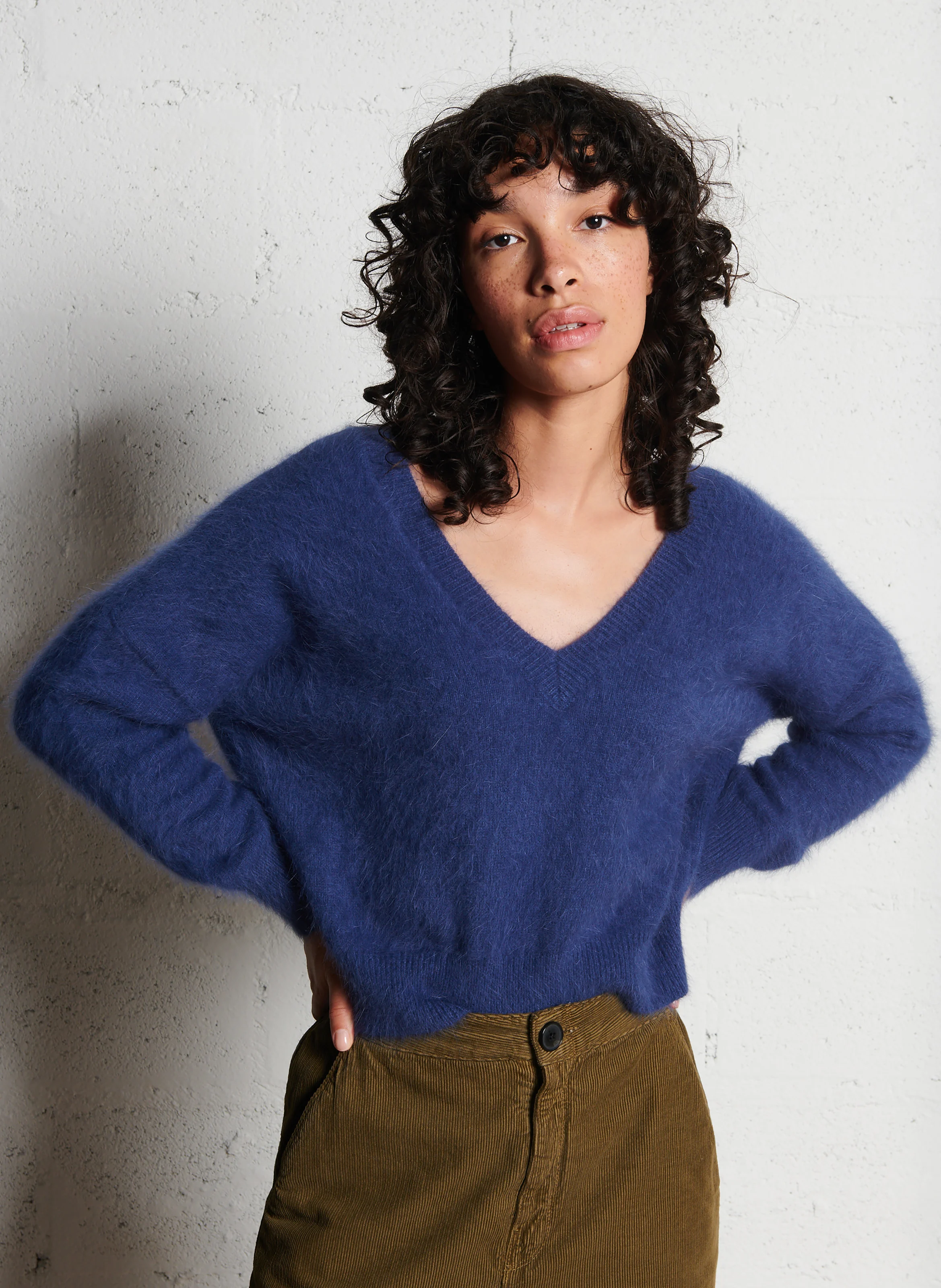 DATEV - Pull col V en laine mélangée | Bleu