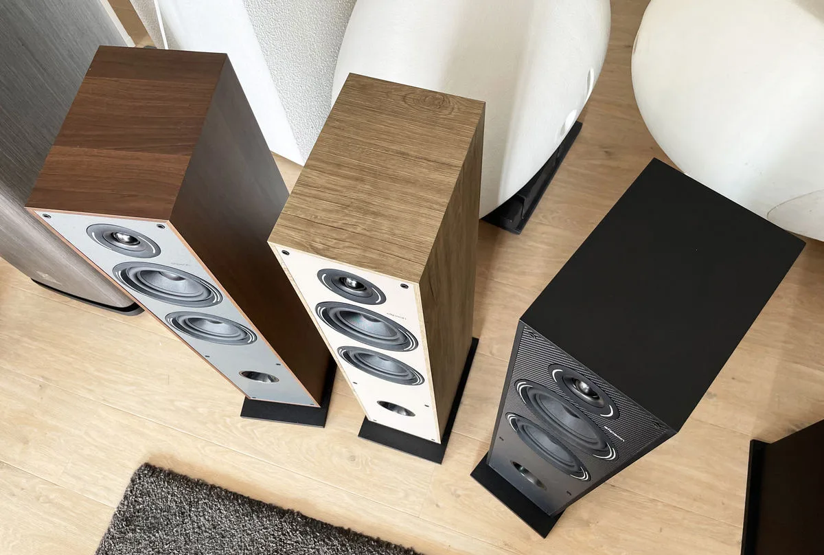 Marantz Cinema 60   Elipson Horus 11F HCM 5.1.2 Noyer   NorStone CL250 (25 m)   NorStone Arran RCA SUB (3 m) Chaînes Grand Spectacle