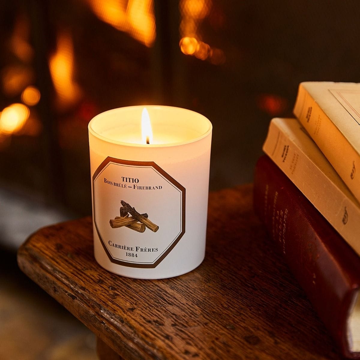 CARRIÈRE FRÈRES Bois Brûlé- Titio Bougie Parfumée