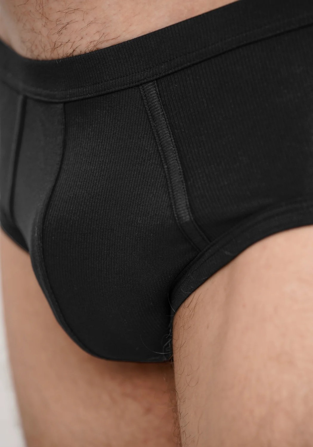 Moi Basics Brief Black