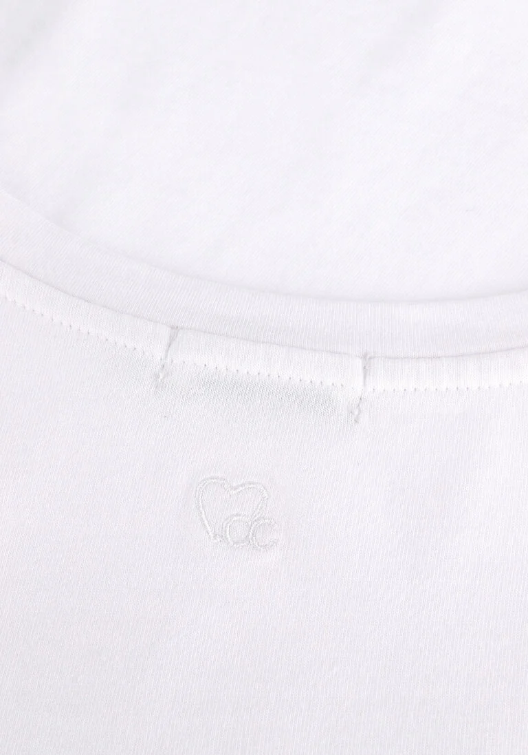 CC HEART witte cc heart t-shirt organic cotton v-neck tshirt