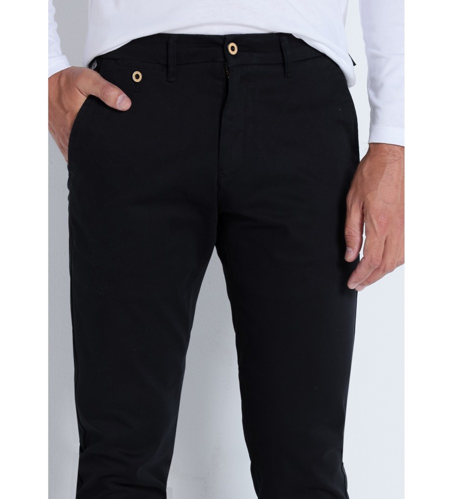 Victorio & Lucchino, Calça Chino V&L em Cetim Pêssego, Cintura Média | Corte Slim