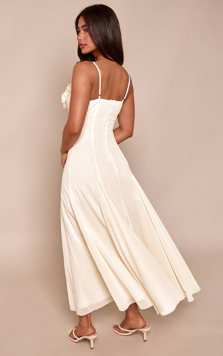 Butter Yellow Robe Longue En Mousseline À Godets Motif Floral Crème Avec Liens À Nouer Sur Le Buste Petite