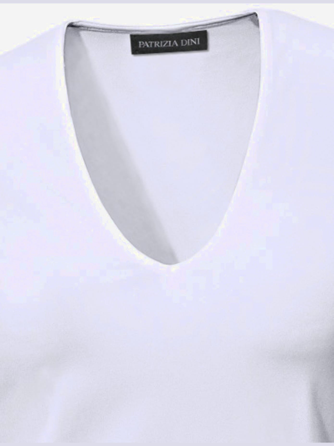 T-shirt en v manches mi-longues et encolure en v féminine