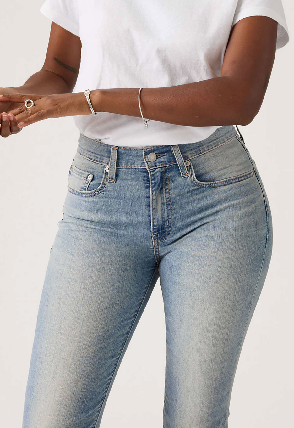 Levi's 724 High Rise Straight Jeans
