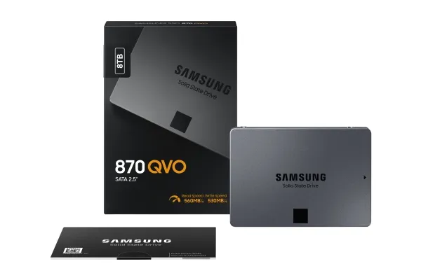 Samsung 870 QVO MZ-77Q8T0BW - SSD - krypteret - 8 TB - intern - 2.5